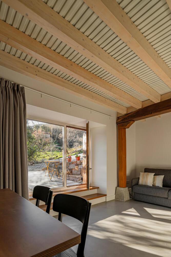 Apartamentos Luarna Mogrovejo Екстер'єр фото
